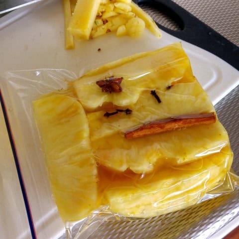 Gegrilde ananas van de bbq