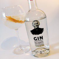 Wagging Finger Gin