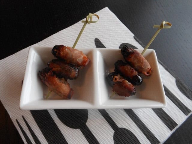 Dadels met bacon - een supersimpel hapje, maar ook superlekker! :D