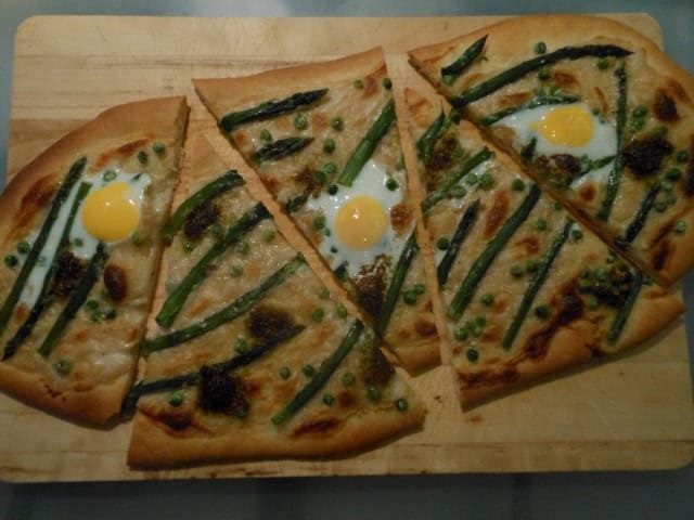 Pizza met groene asperges (Small)