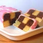 Battenberg cake met chocolade en vanille