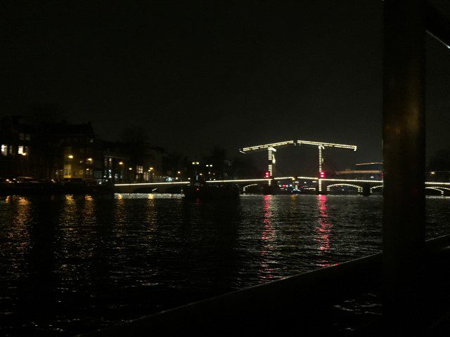 Toerist in eigen land: Amsterdam - Lovers boottour Amsterdam Light Festival