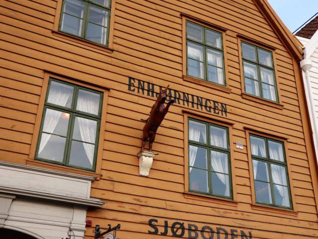 Wat te doen in Bergen Noorwegen - Enhjørningen Fiskerestaurant