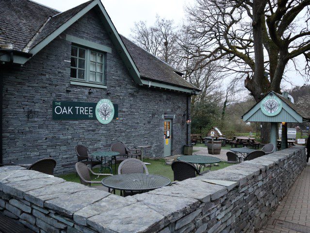 Mijn tips voor een rondje Glasgow, Loch Lomond en Isle of Bute - Oak Tree Inn