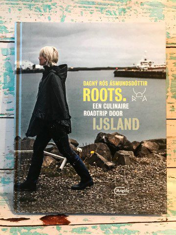 Review: Roots - Dagný Rós Ásmundsdóttir