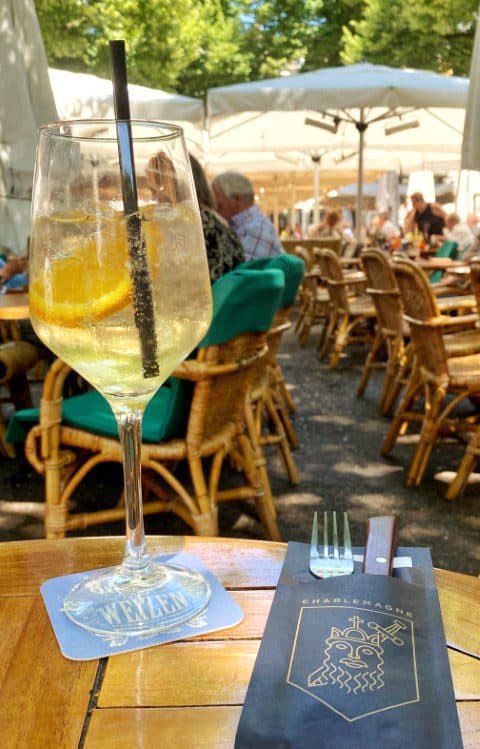 10 tips om te eten en drinken in Maastricht! - Café Charlemagne