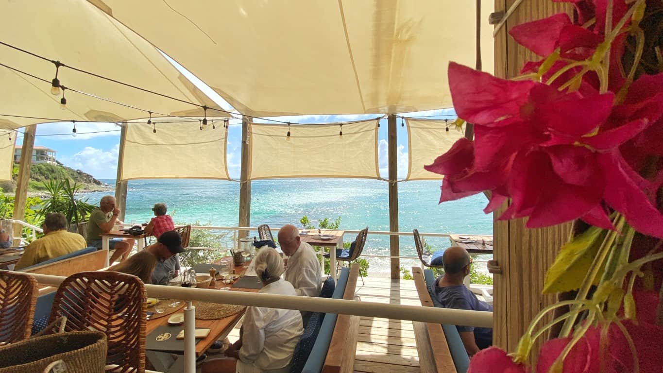 Indigo Beach Bar and Restaurant 