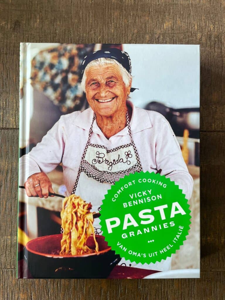 Review Pasta Grannies – Vicky Bennison