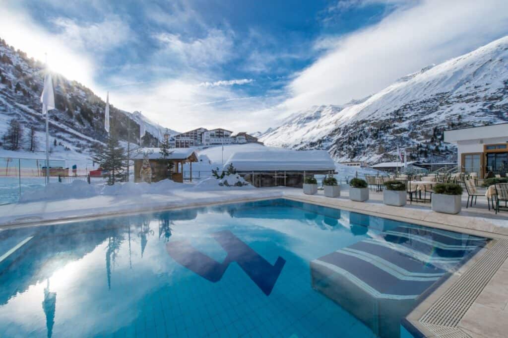 De sneeuwzekere luxe van Alpen-Wellness Resort Hochfirst 